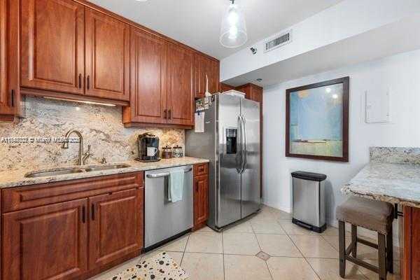 Small Image of 3850 WASHINGTON ST #910, Hollywood Number 10
