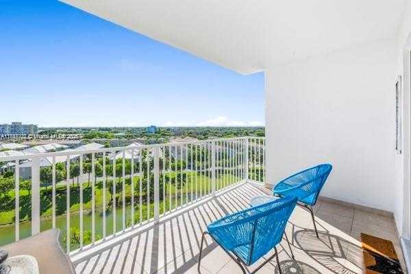 Small Image of 3850 WASHINGTON ST #910, Hollywood Number 3