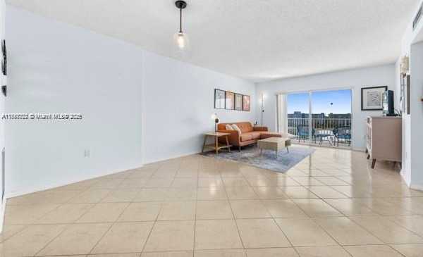 Small Image of 3850 WASHINGTON ST #910, Hollywood Number 8
