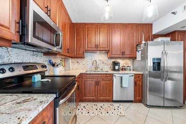 Small Image of 3850 WASHINGTON ST #910, Hollywood Number 9