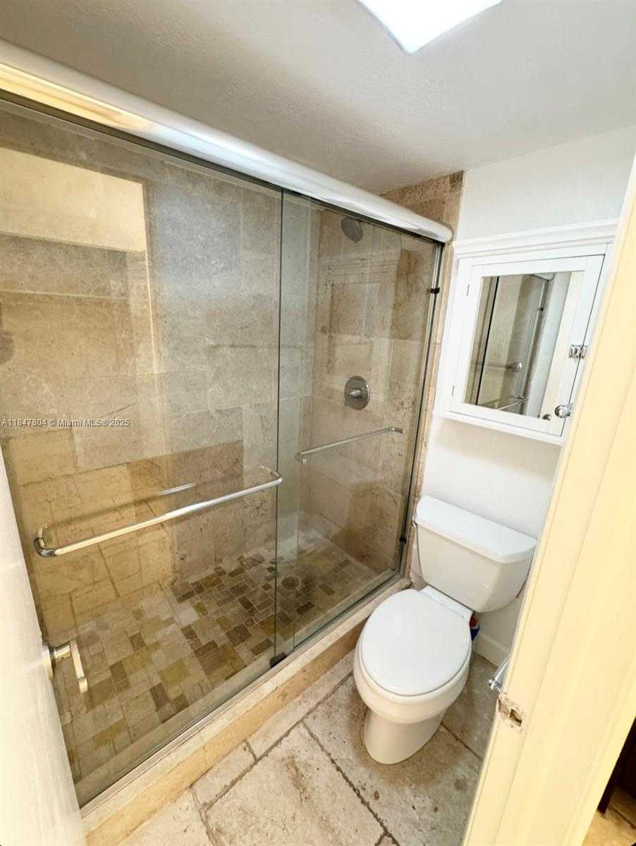Small Image of 20505 EAST COUNTRY CLUB DR #135, Aventura Number 9