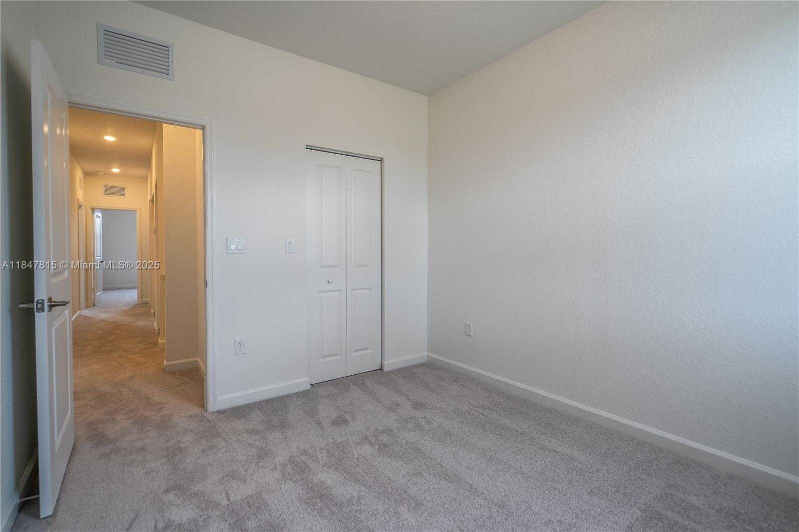 Small Image of 12811 NORTH WEST 23RD PLACE, Miami Number 17