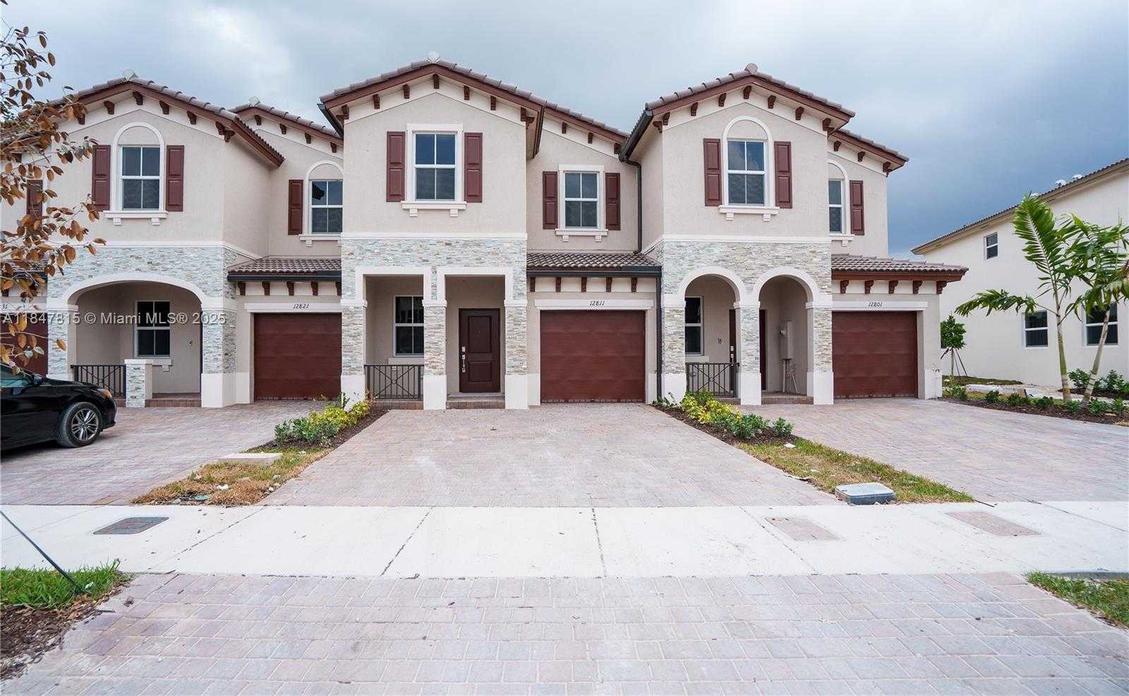 Small Image of 12811 NORTH WEST 23RD PLACE, Miami Number 2