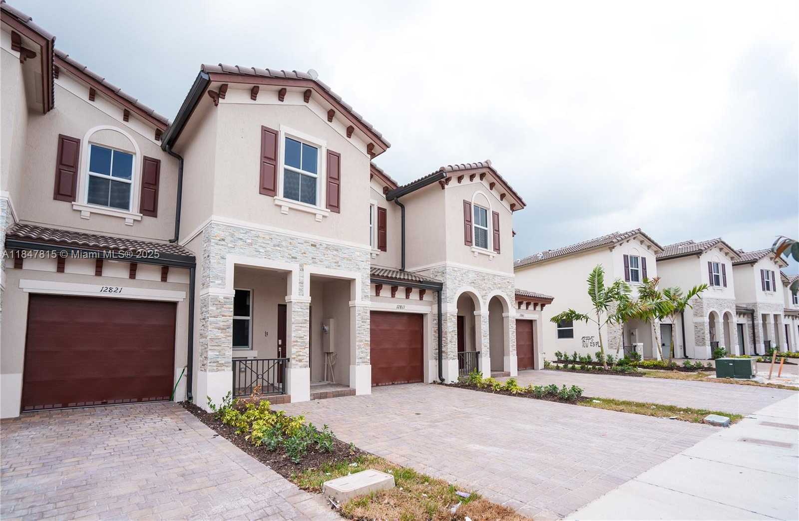 Small Image of 12811 NORTH WEST 23RD PLACE, Miami Number 36