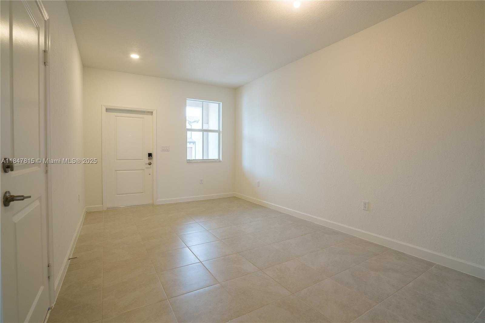 Small Image of 12811 NORTH WEST 23RD PLACE, Miami Number 8