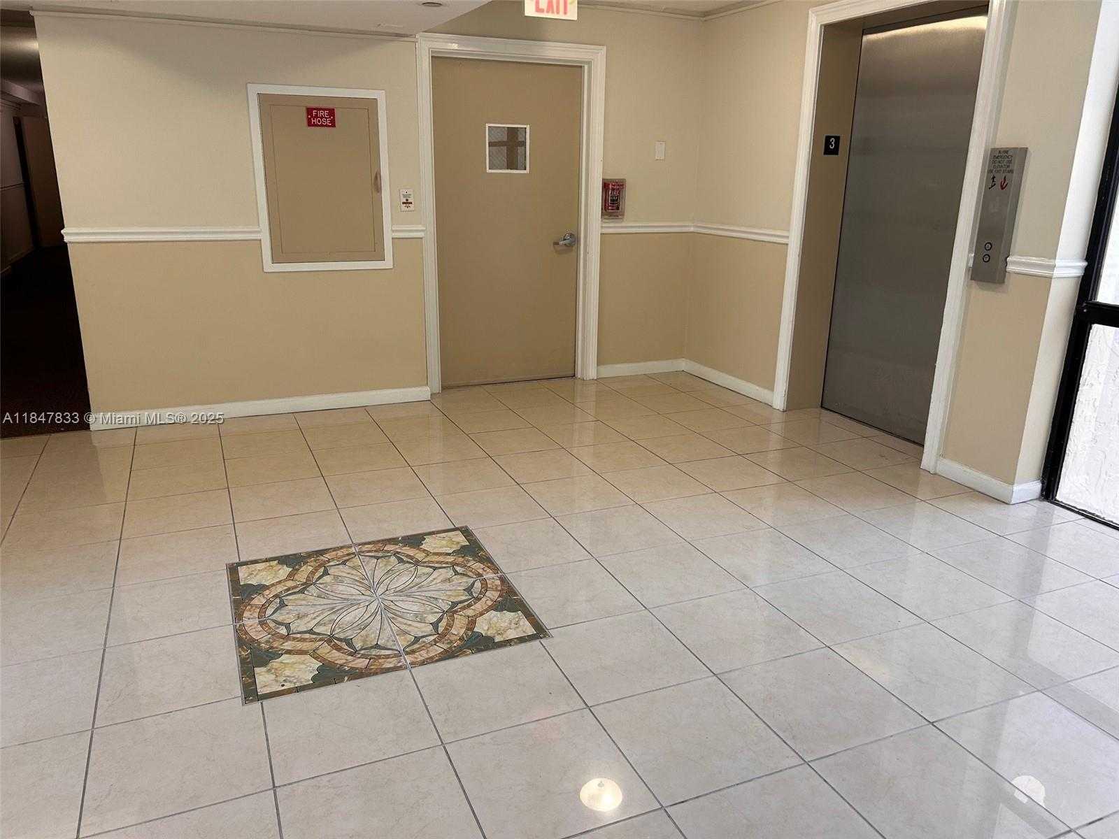 Small Image of 16909 NORTH BAY RD #320, Sunny Isles Beach Number 12