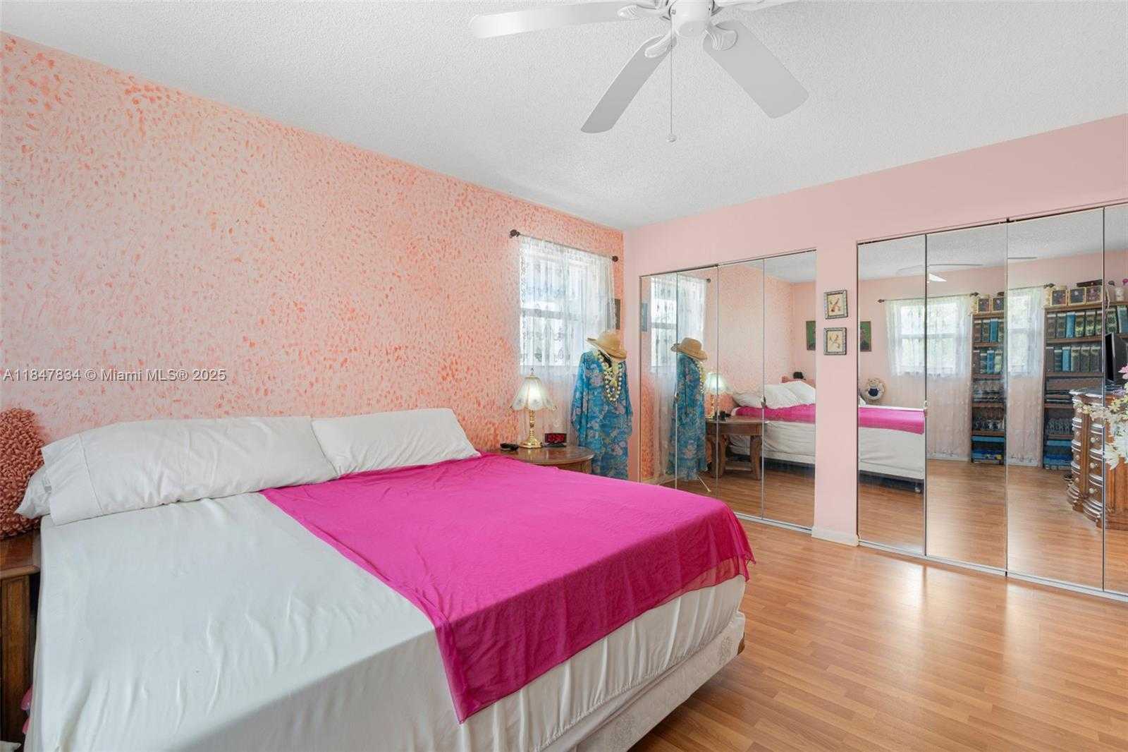 Small Image of 3120 HOLIDAY SPRINGS BLVD #301, Margate Number 11