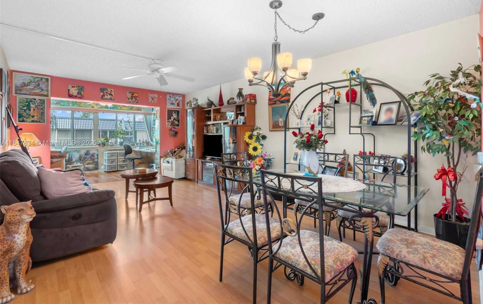 Small Image of 3120 HOLIDAY SPRINGS BLVD #301, Margate Number 5