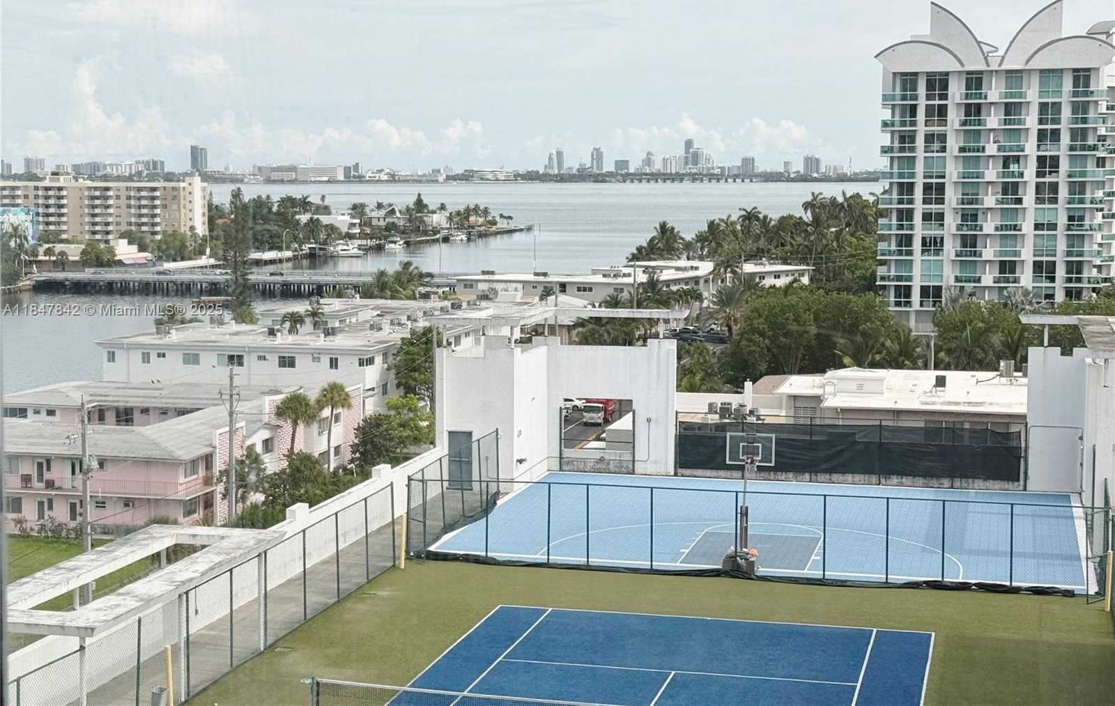 Small Image of 7928 EAST DR #901, North Bay Village Number 30