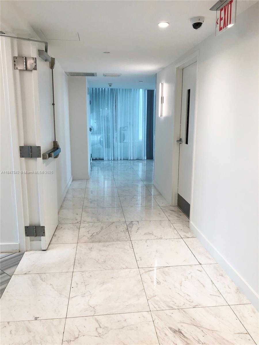 Small Image of 7928 EAST DR #901, North Bay Village Number 44