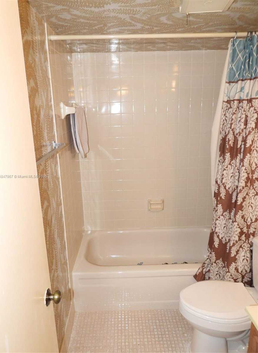 Small Image of 7431 NORTH WEST 1ST ST #103, Margate Number 22