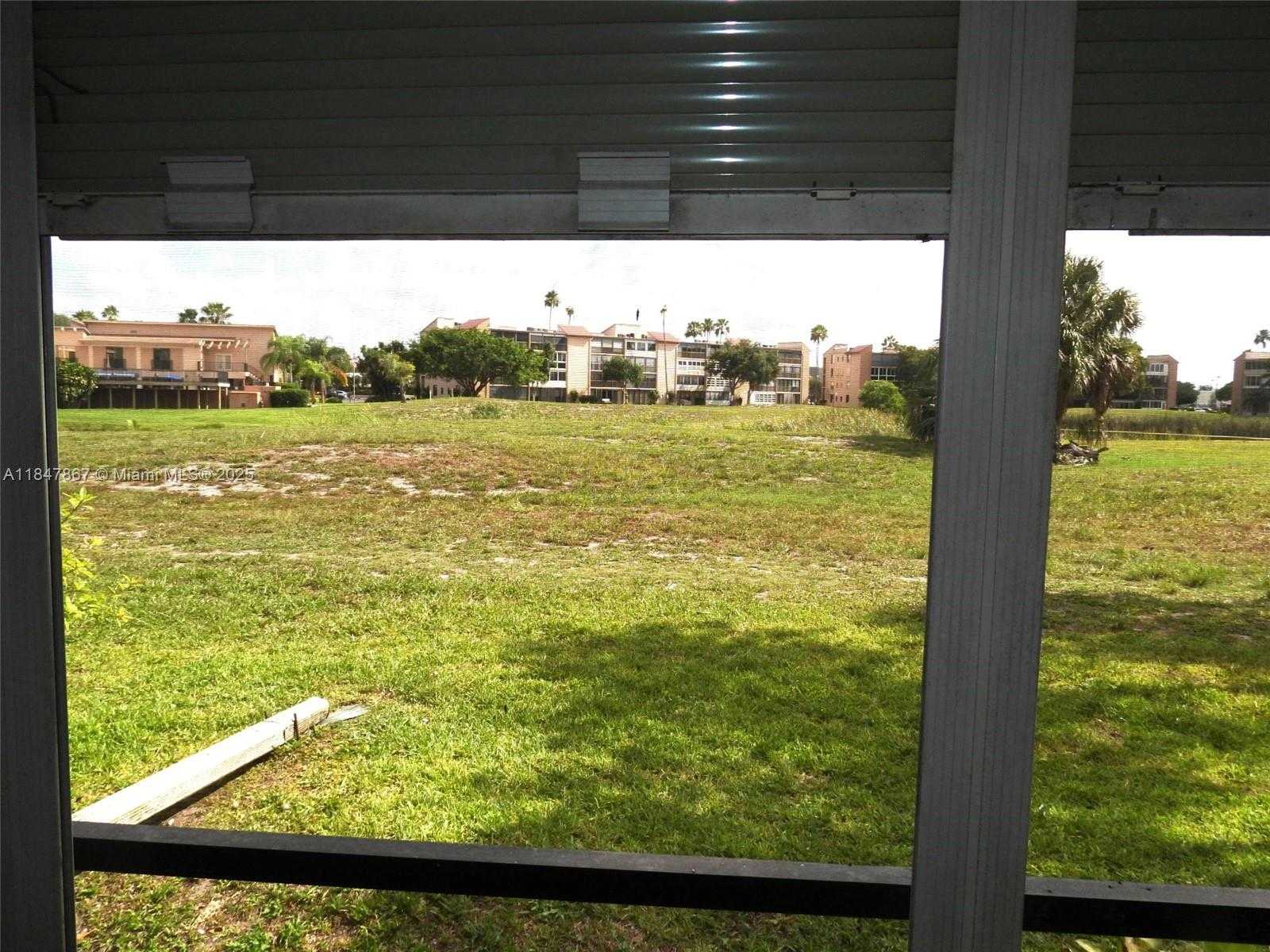 Small Image of 7431 NORTH WEST 1ST ST #103, Margate Number 28