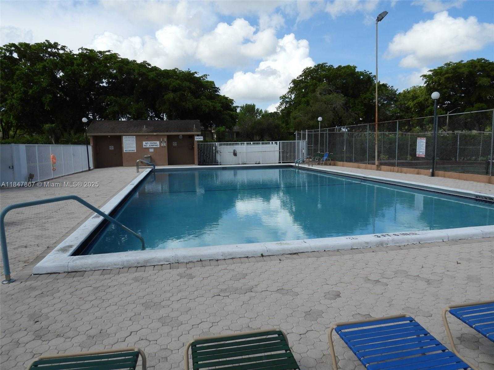 Small Image of 7431 NORTH WEST 1ST ST #103, Margate Number 36