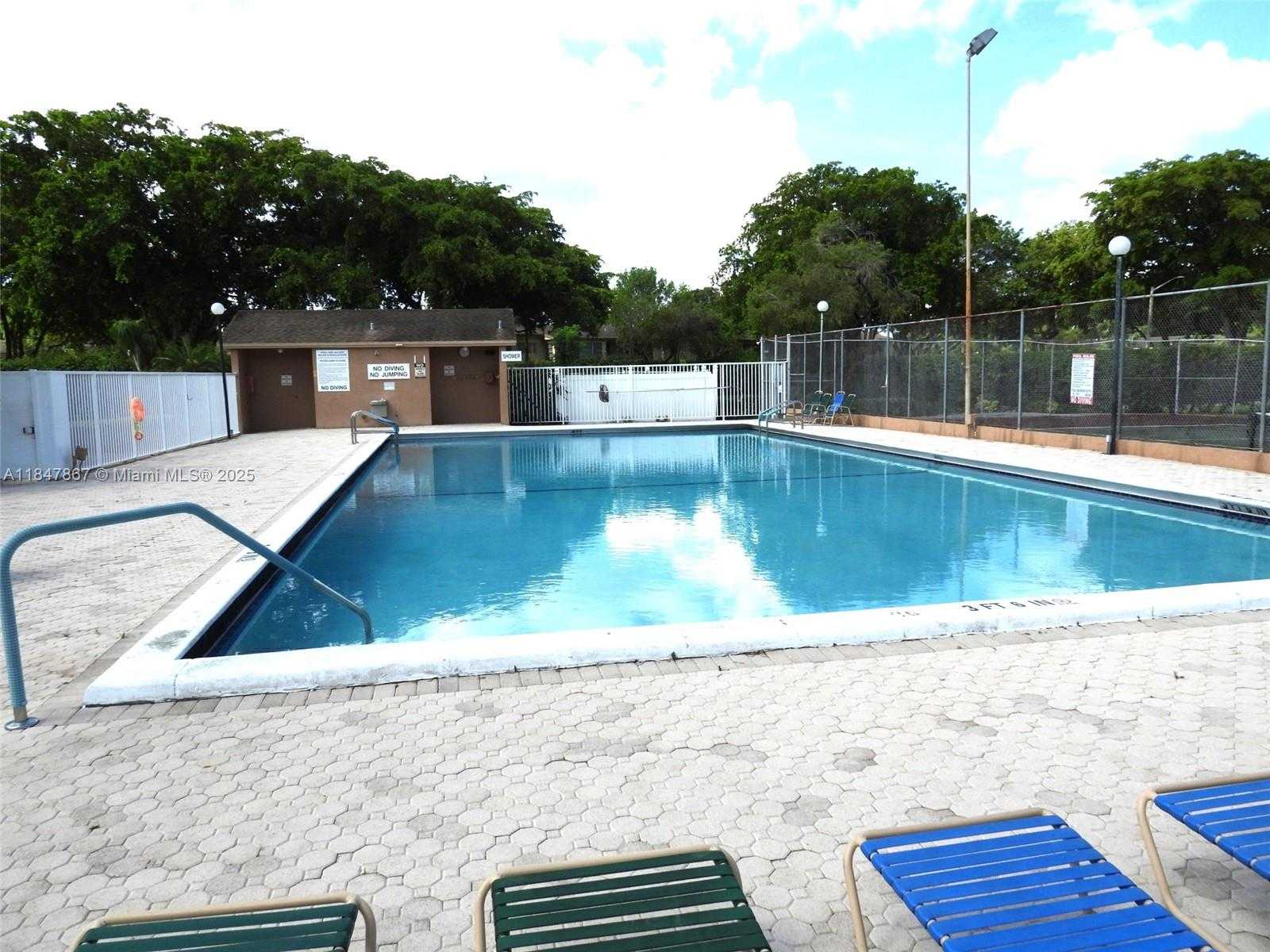 Small Image of 7431 NORTH WEST 1ST ST #103, Margate Number 37