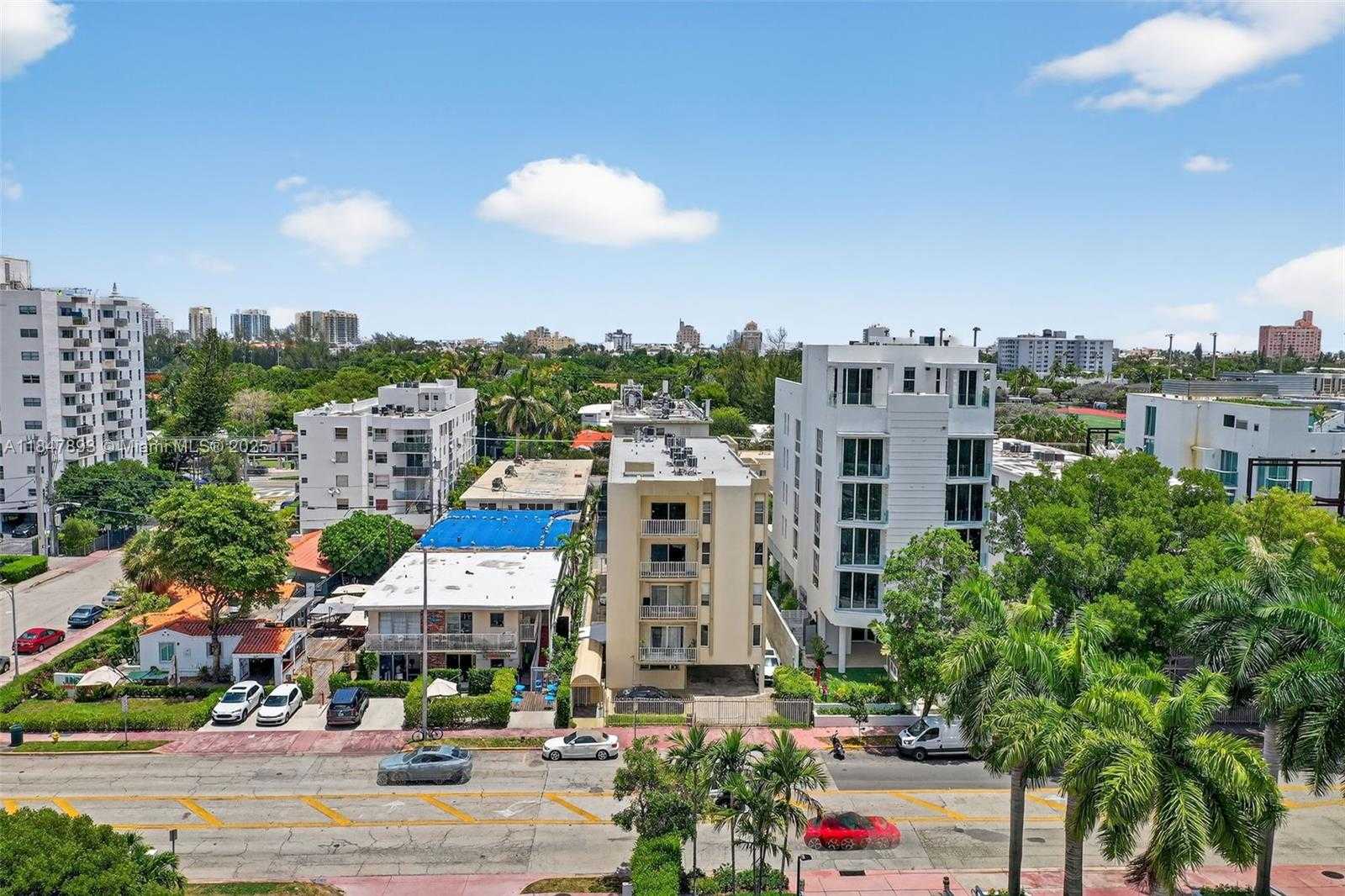 Small Image of 1245 WEST AVE #401, Miami Beach Number 26