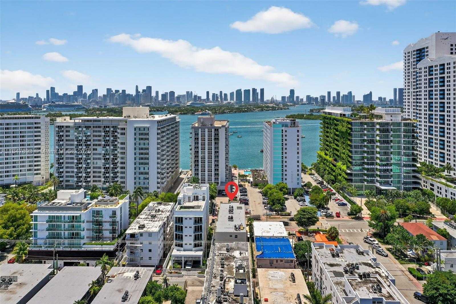 Small Image of 1245 WEST AVE #401, Miami Beach Number 31