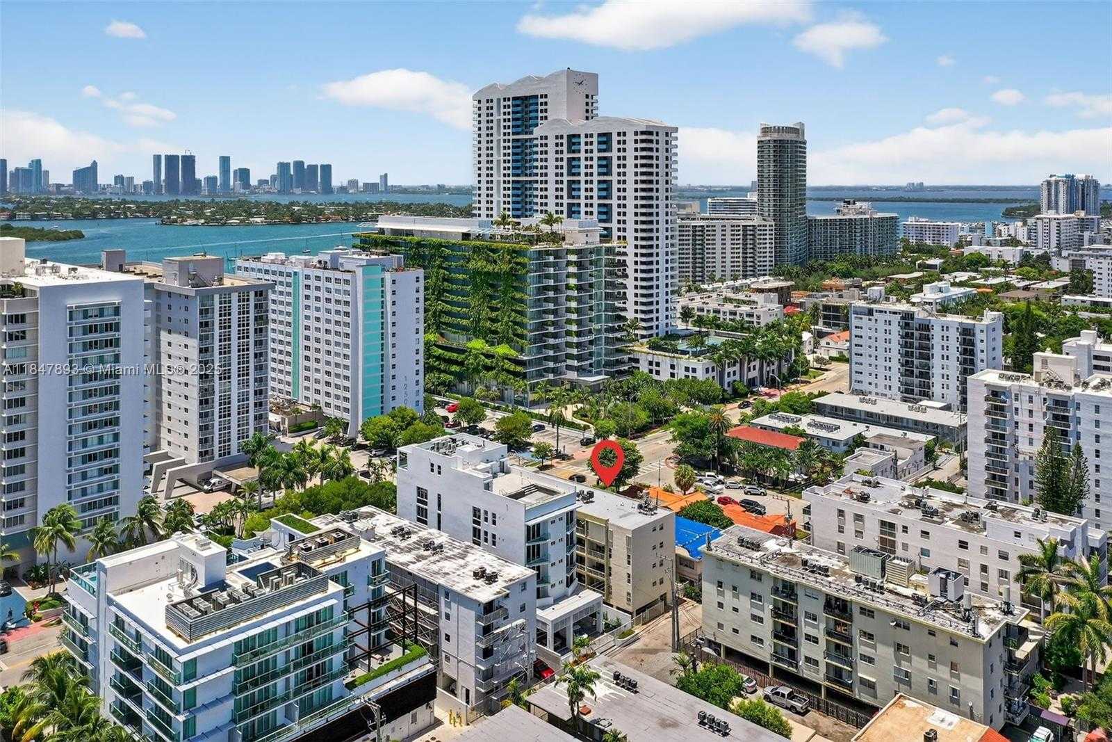 Small Image of 1245 WEST AVE #401, Miami Beach Number 33