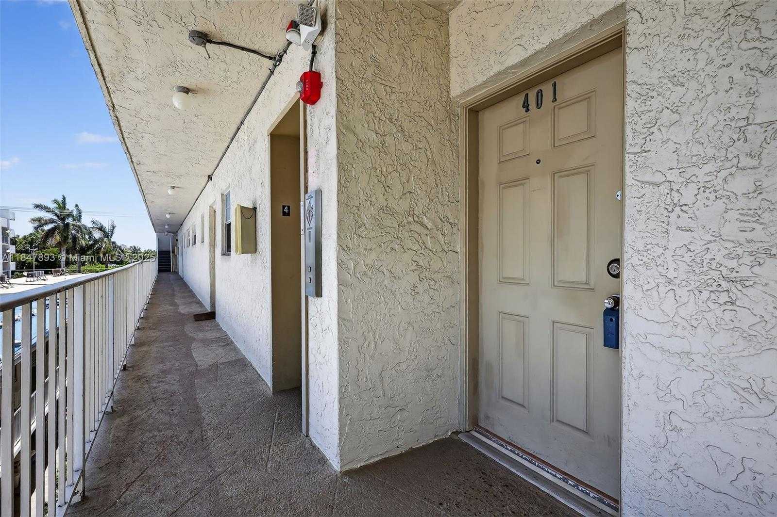 Small Image of 1245 WEST AVE #401, Miami Beach Number 34