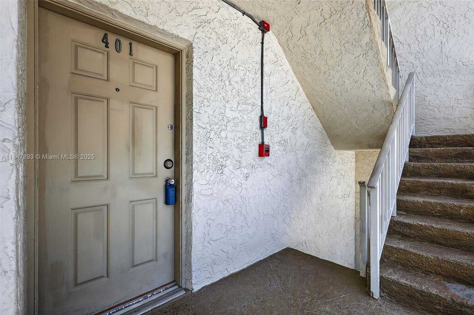 Small Image of 1245 WEST AVE #401, Miami Beach Number 35