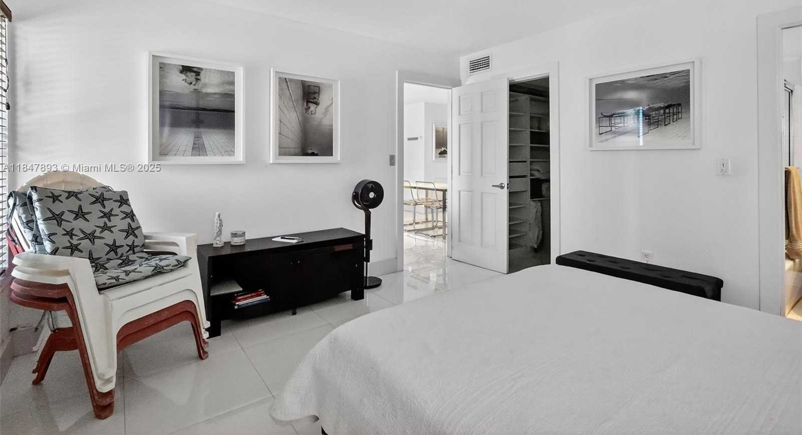 Small Image of 1245 WEST AVE #401, Miami Beach Number 8