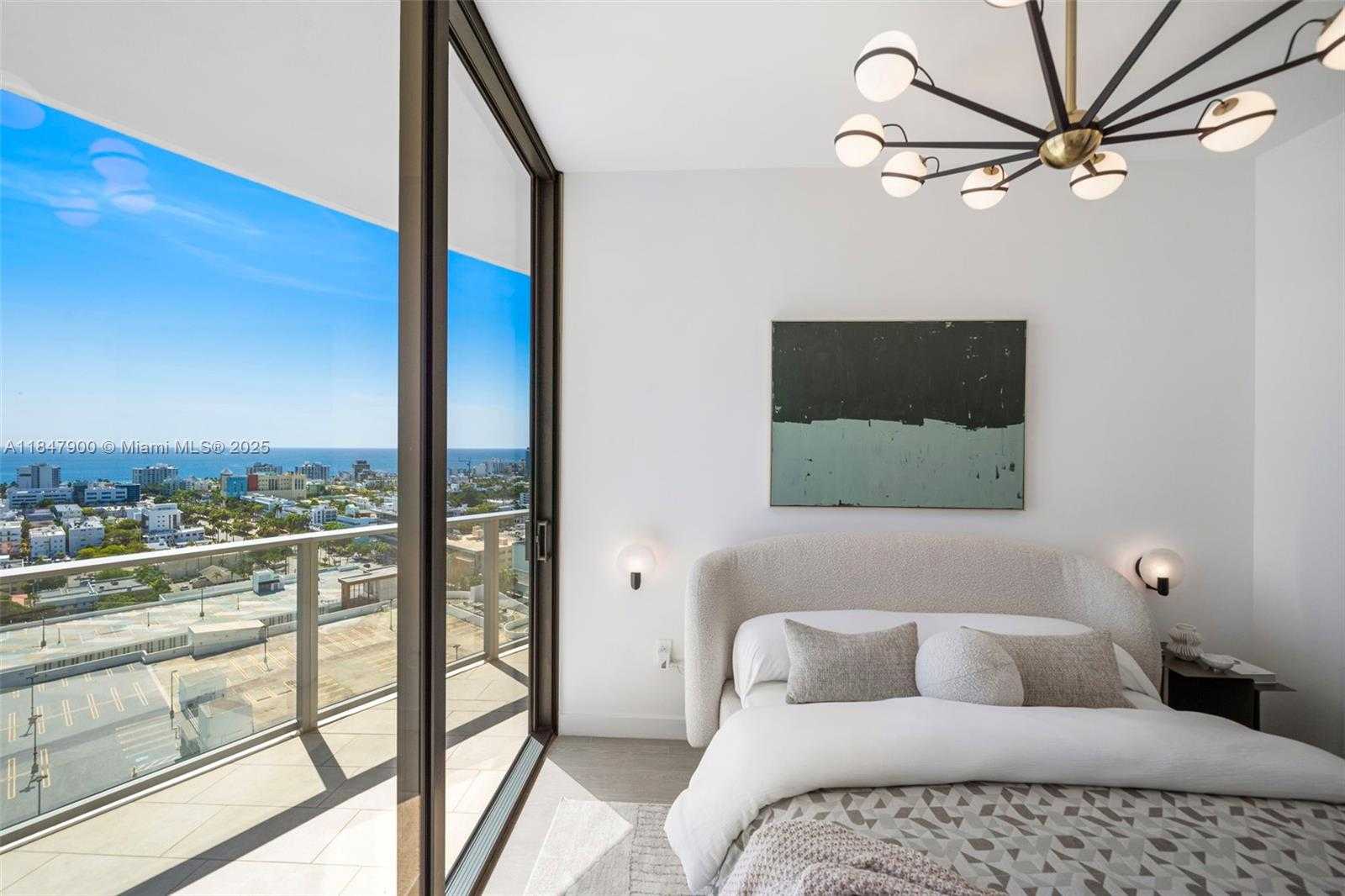 Small Image of Miami Beach Number 59