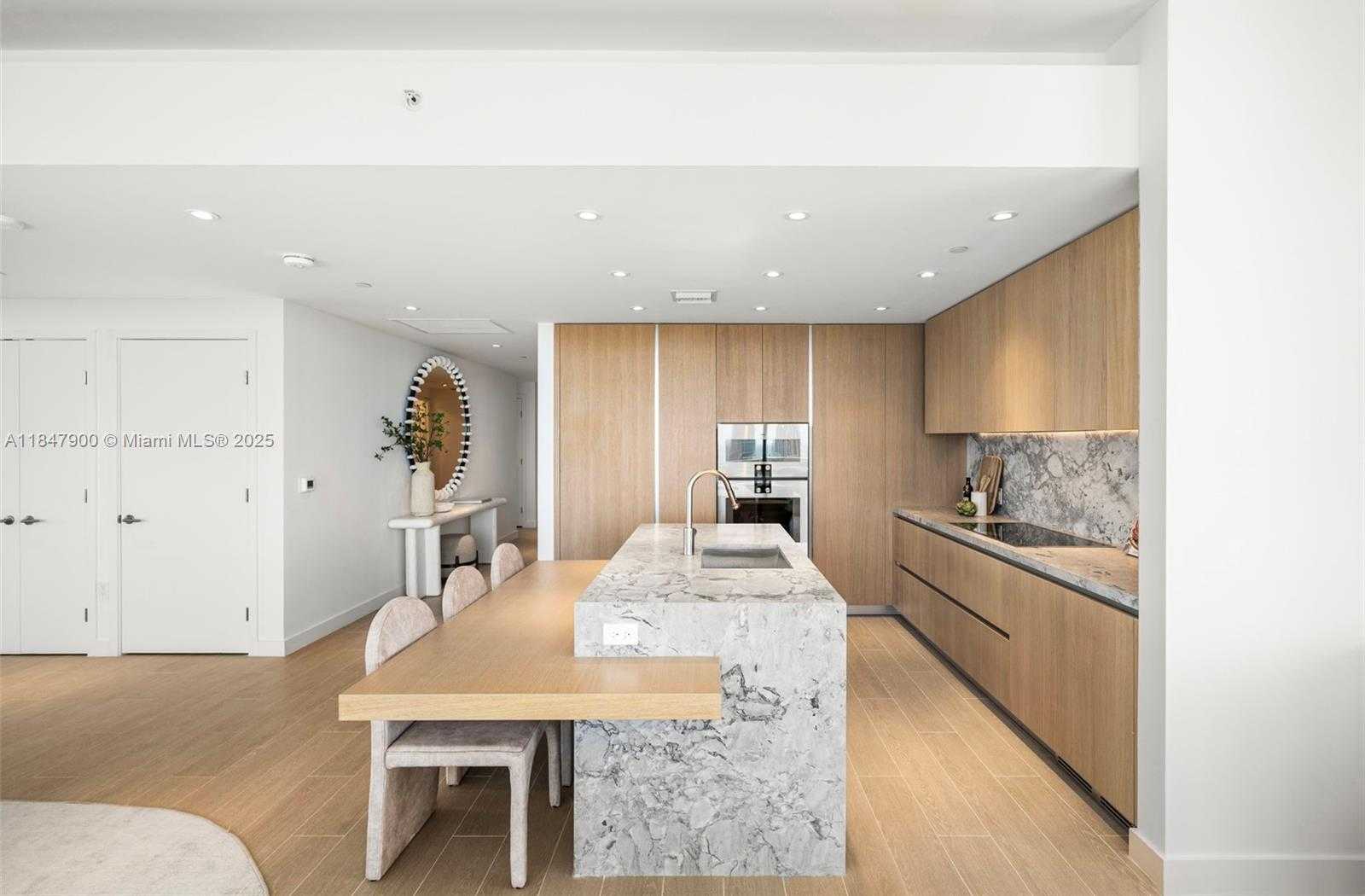 Small Image of Miami Beach Number 67