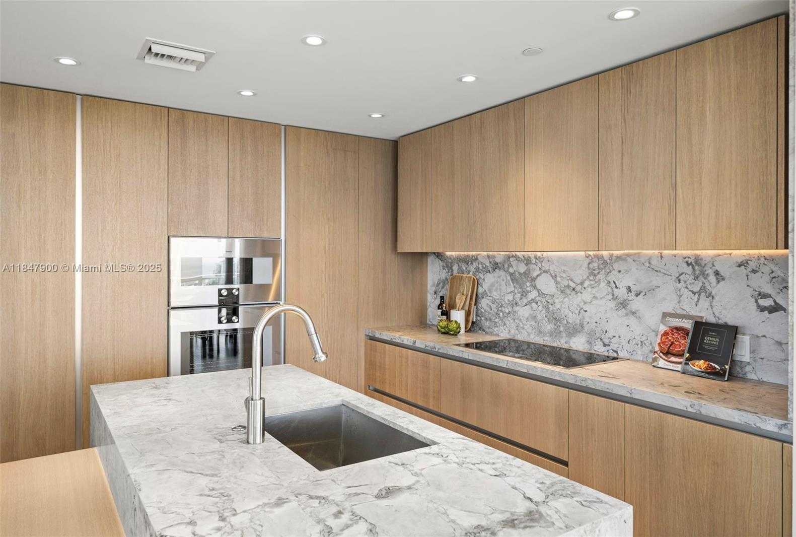 Small Image of Miami Beach Number 68