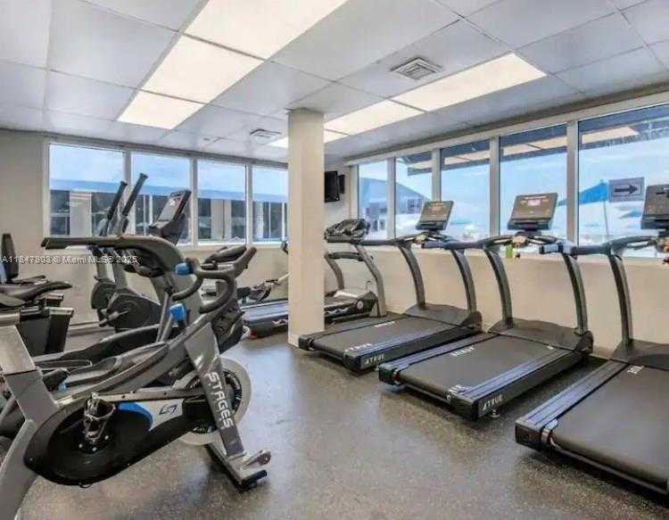 Small Image of 19201 COLLINS AVE #733, Sunny Isles Beach Number 10