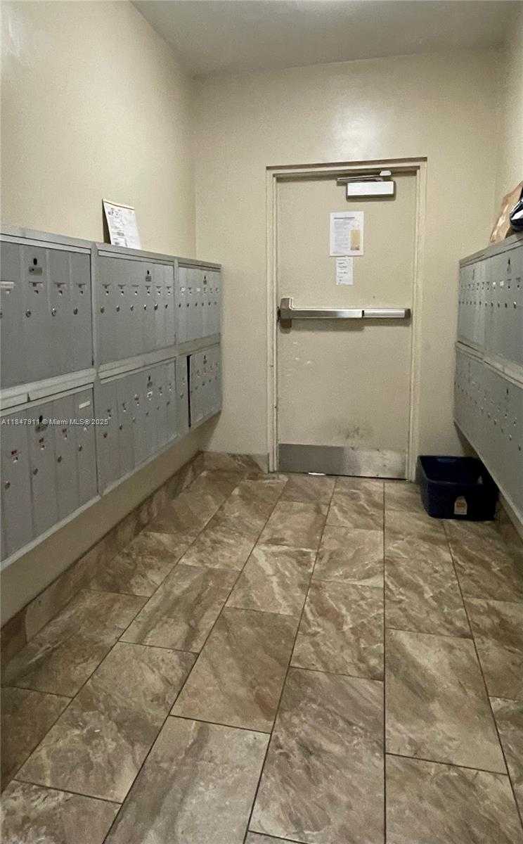 Small Image of 1811 JEFFERSON ST #708, Hollywood Number 15