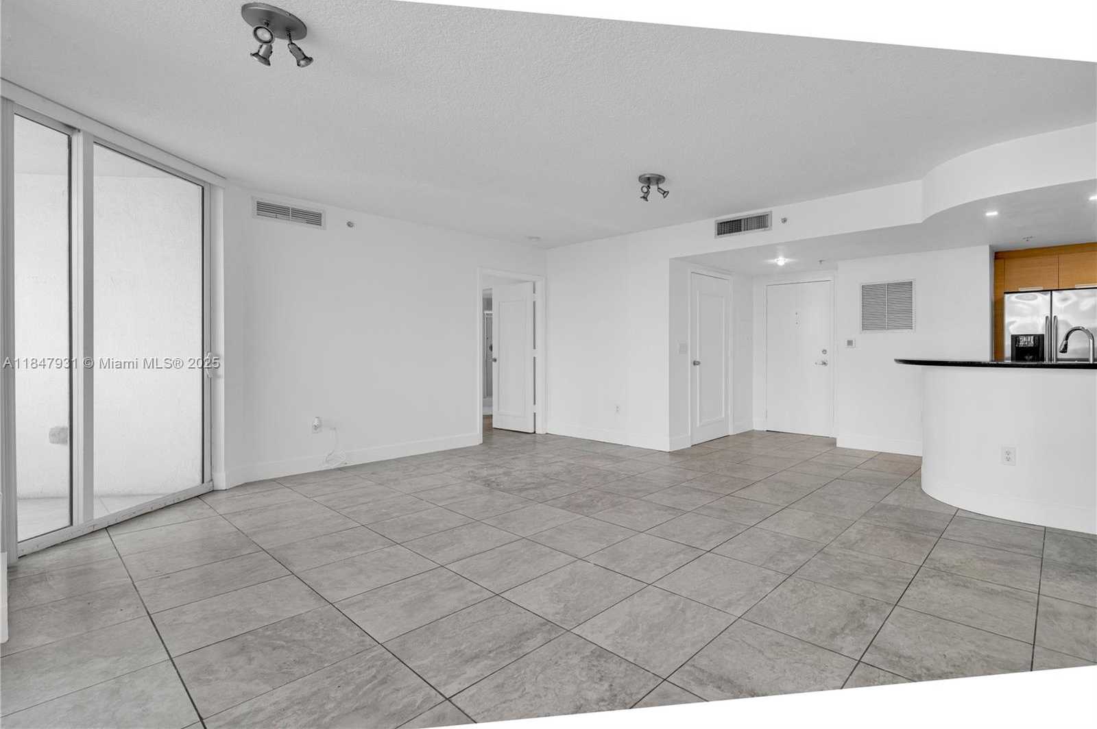 Small Image of 1881 79TH ST CSWY #404, North Bay Village Number 12