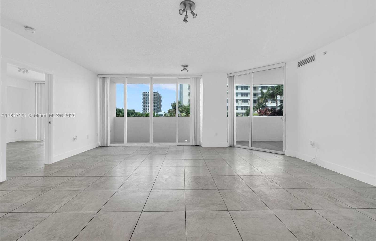 Small Image of 1881 79TH ST CSWY #404, North Bay Village Number 14