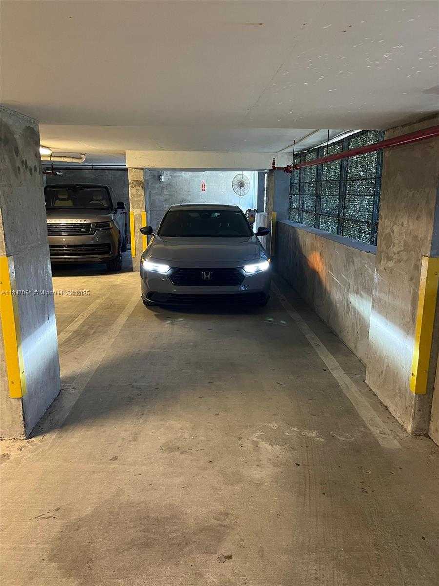 Imagen de Pequeño Objeto