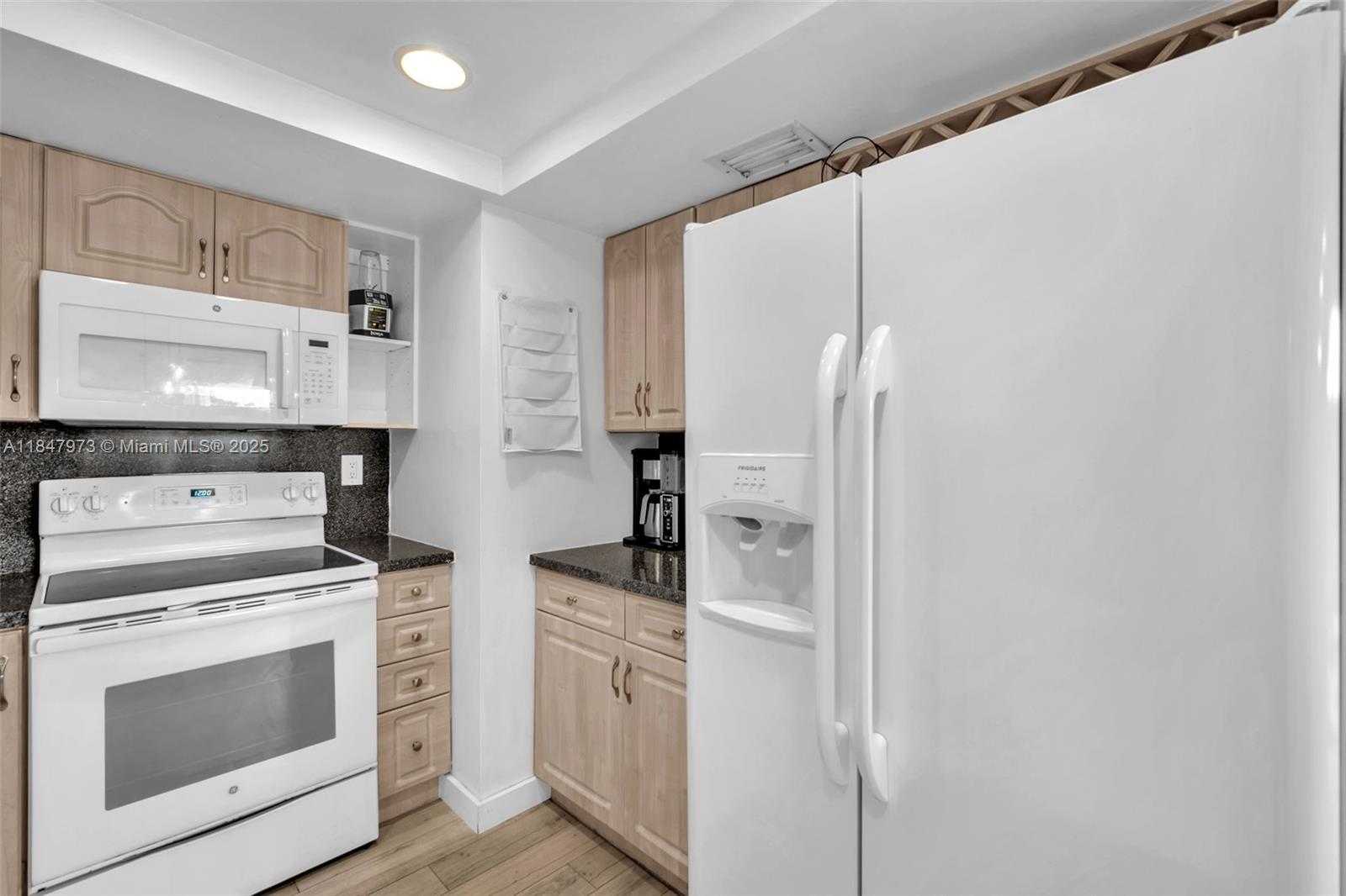 Small Image of 10611 SOUTH WEST 113TH PL #93-C, Miami Number 11