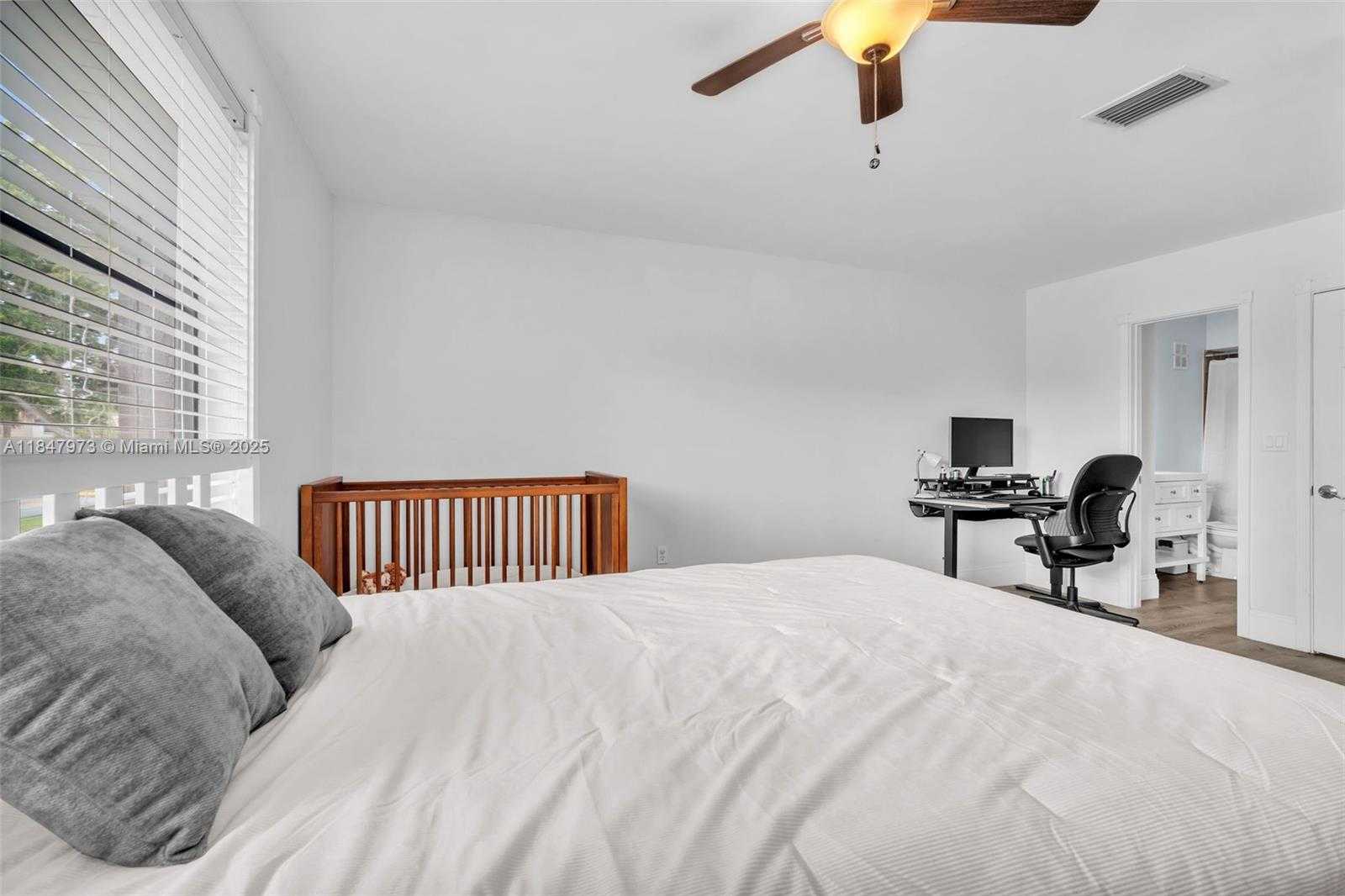 Small Image of 10611 SOUTH WEST 113TH PL #93-C, Miami Number 19
