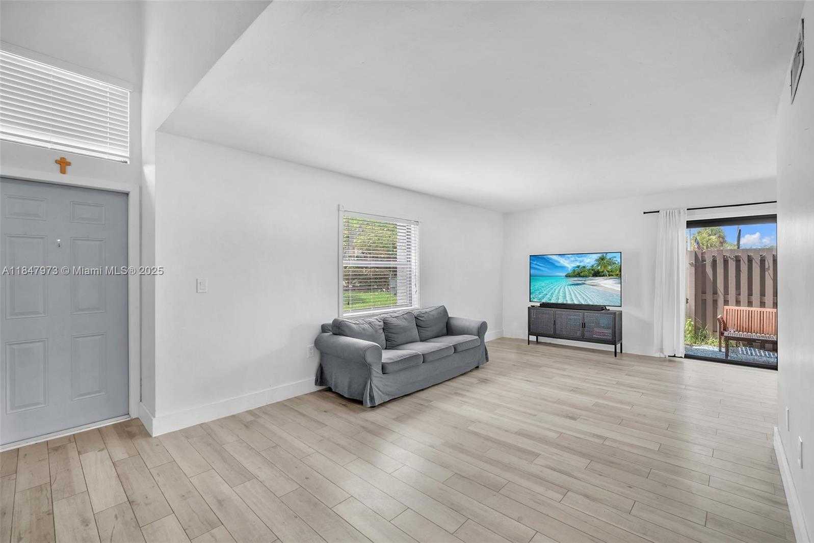 Small Image of 10611 SOUTH WEST 113TH PL #93-C, Miami Number 7