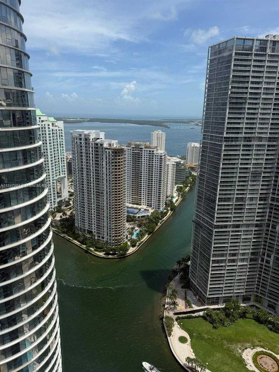 Small Image of 200 BISCAYNE BOULEVARD WAY #4801, Miami Number 14