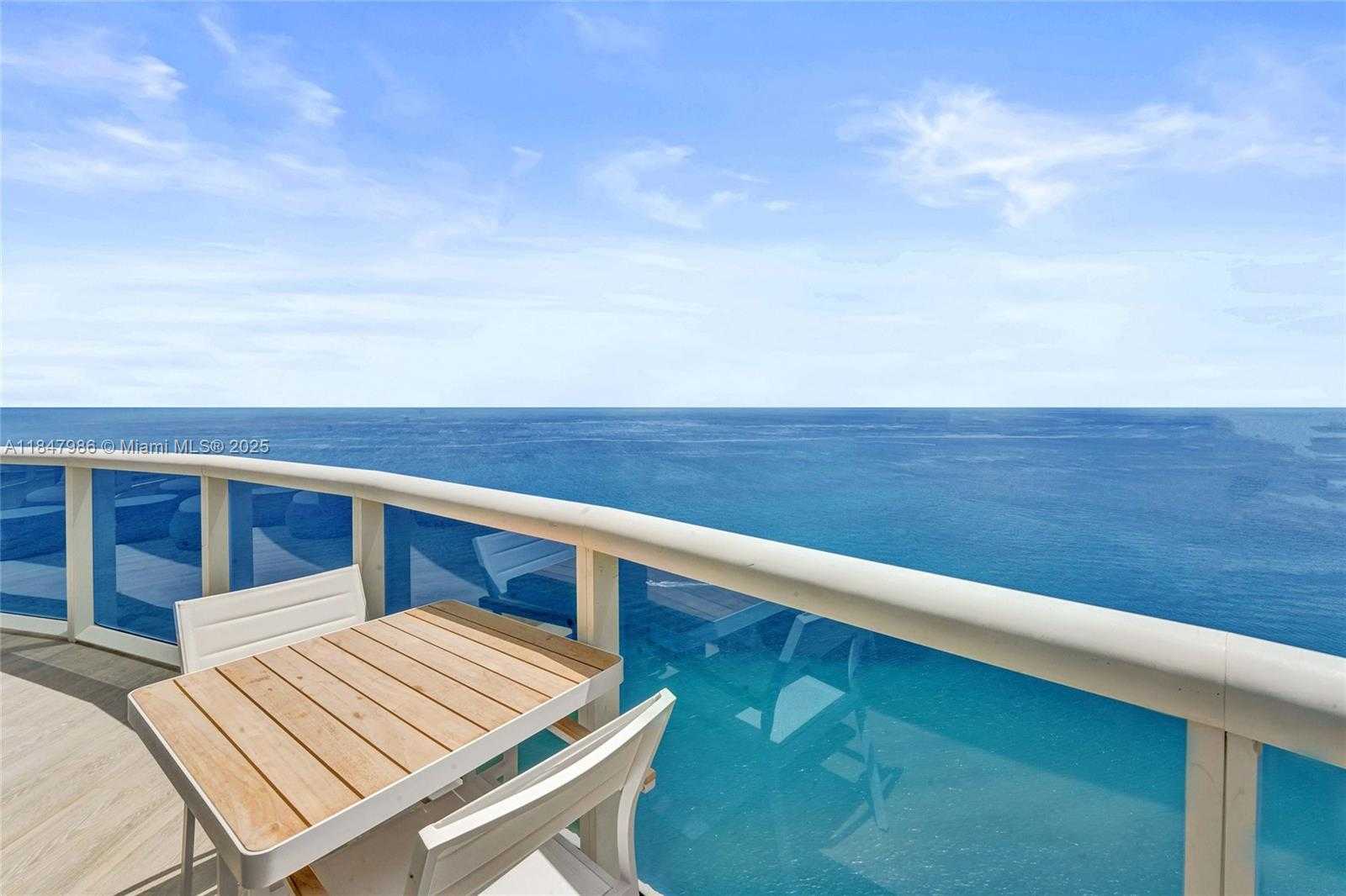 Small Image of 15901 COLLINS AVE #PH01, Sunny Isles Beach Number 71