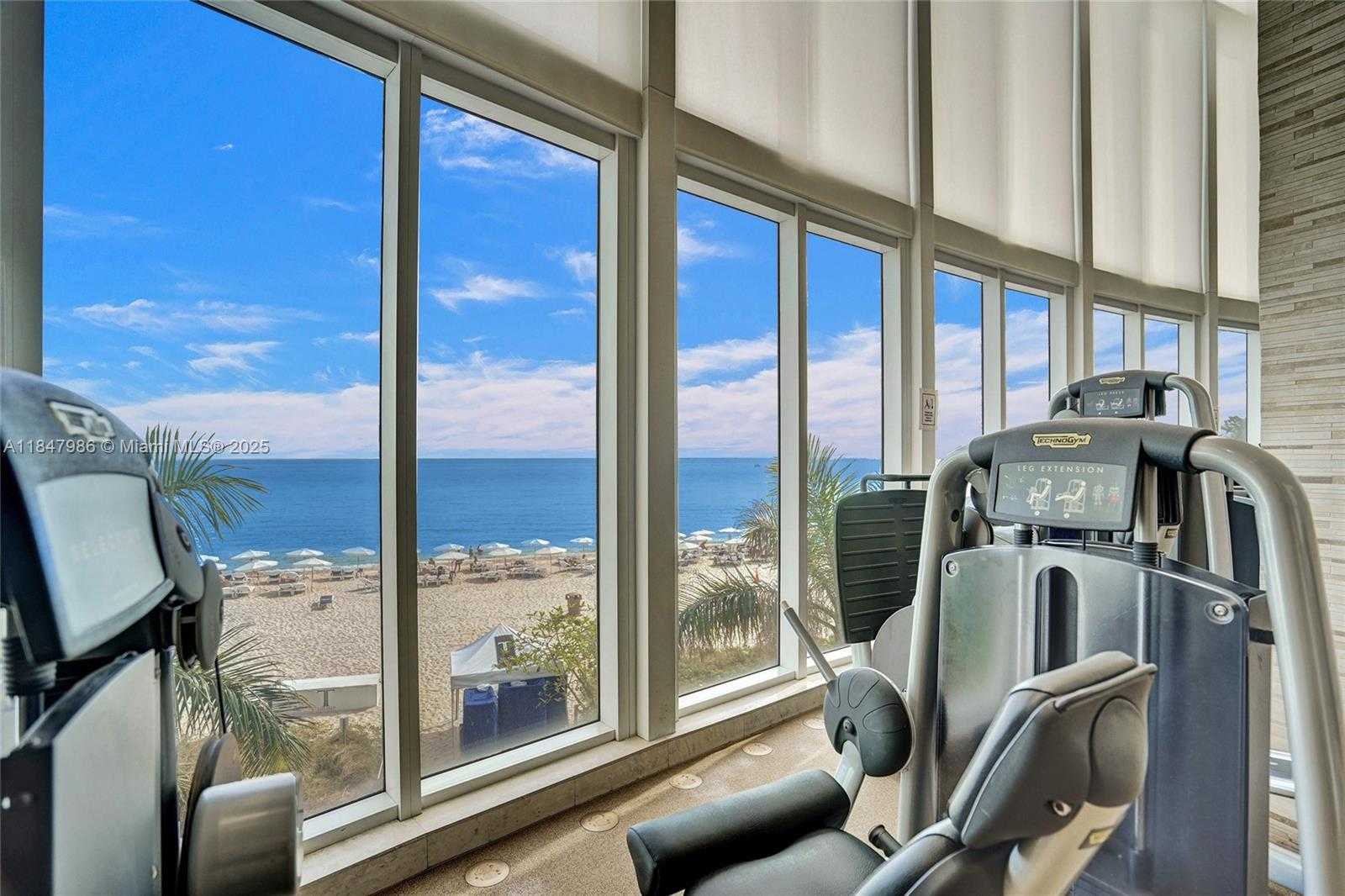 Small Image of 15901 COLLINS AVE #PH01, Sunny Isles Beach Number 88