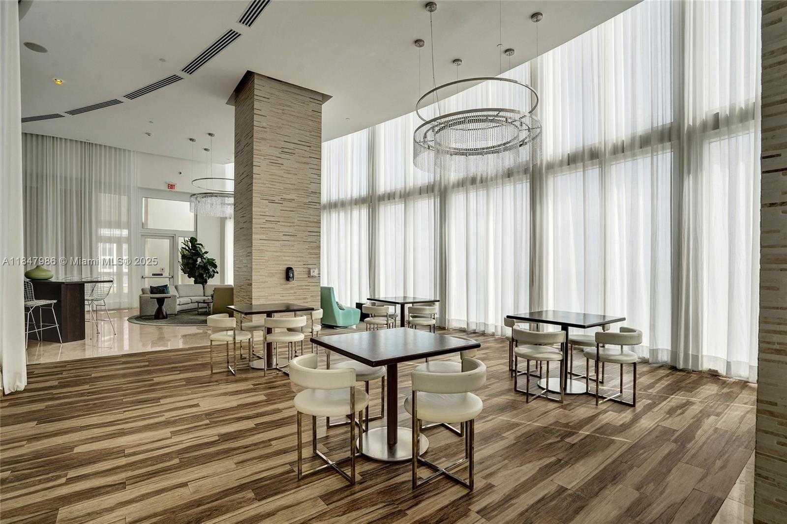 Small Image of 15901 COLLINS AVE #PH01, Sunny Isles Beach Number 91