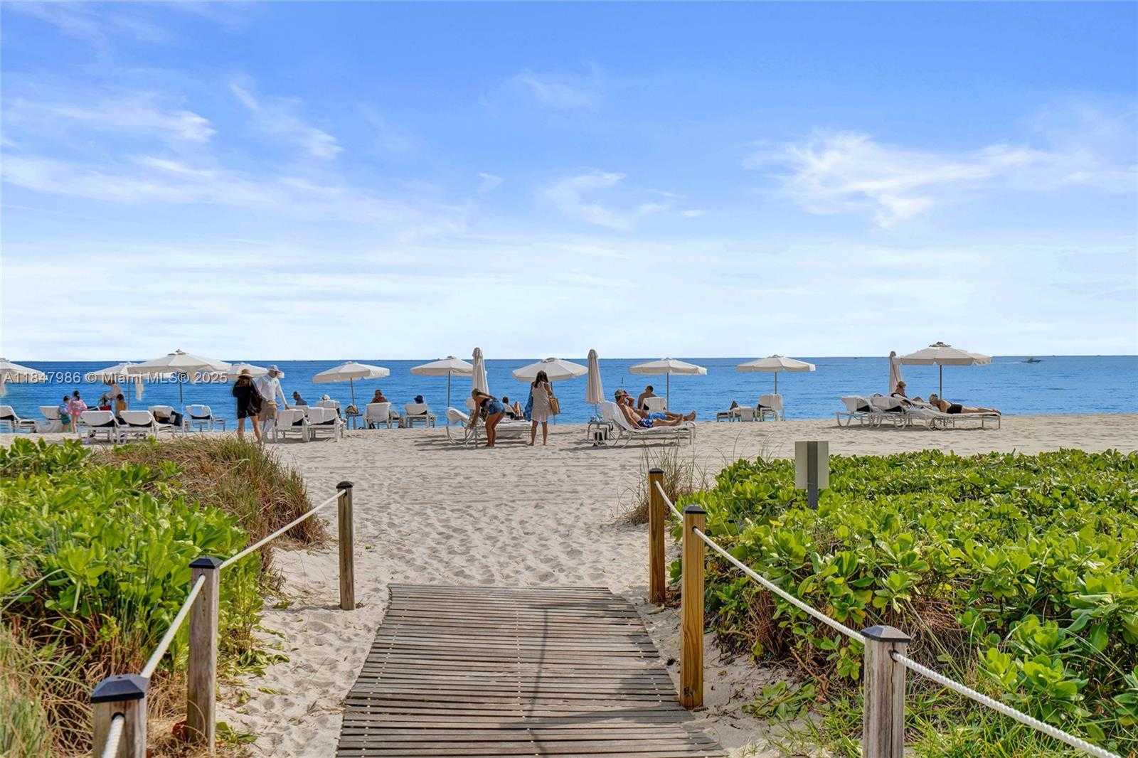 Small Image of 15901 COLLINS AVE #PH01, Sunny Isles Beach Number 96