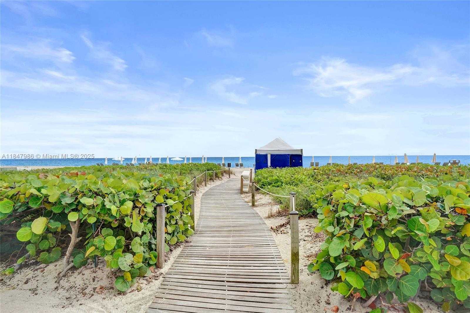 Small Image of 15901 COLLINS AVE #PH01, Sunny Isles Beach Number 99