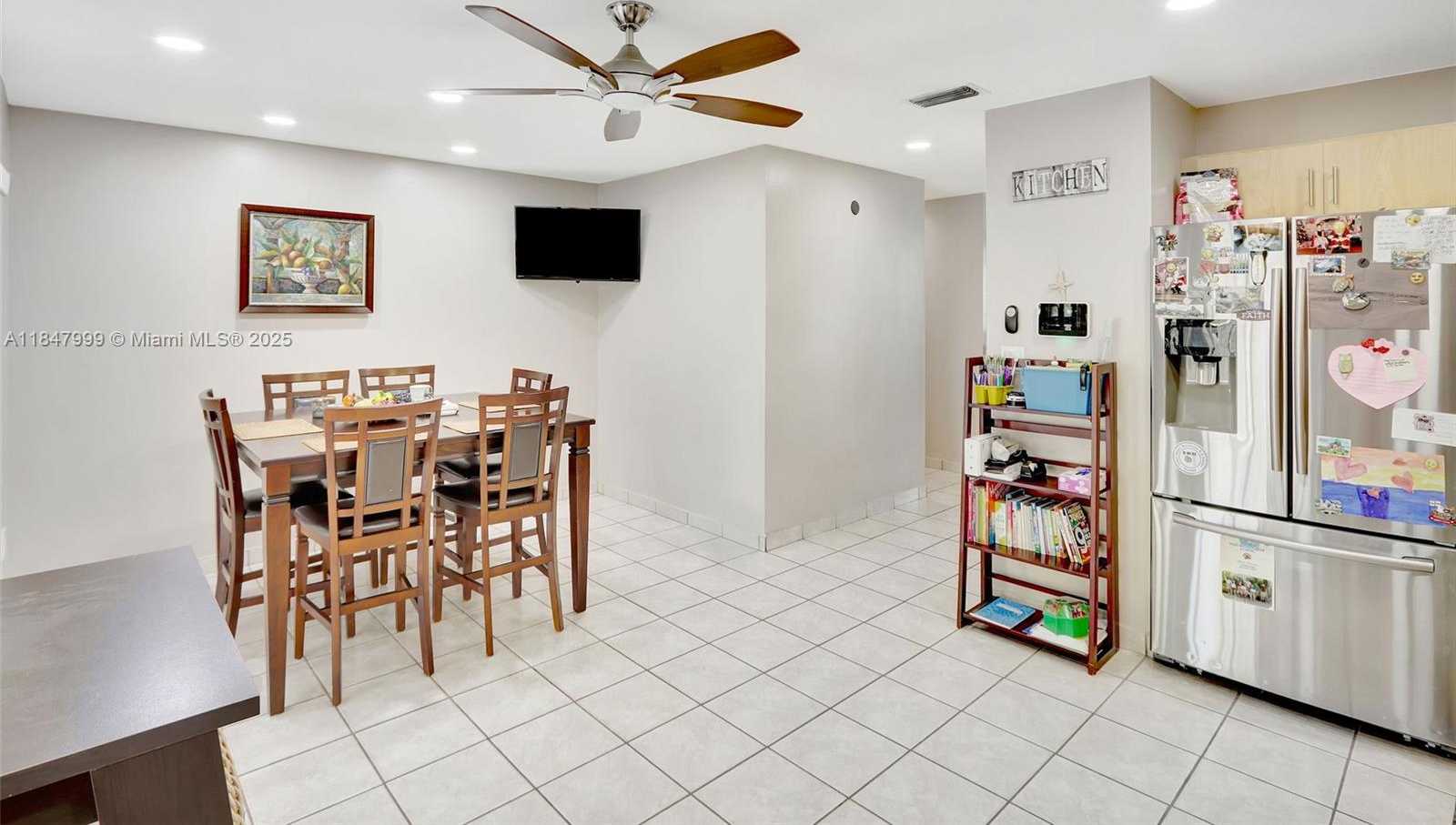 Small Image of 13554 SOUTH WEST 48TH TER, Miami Number 6