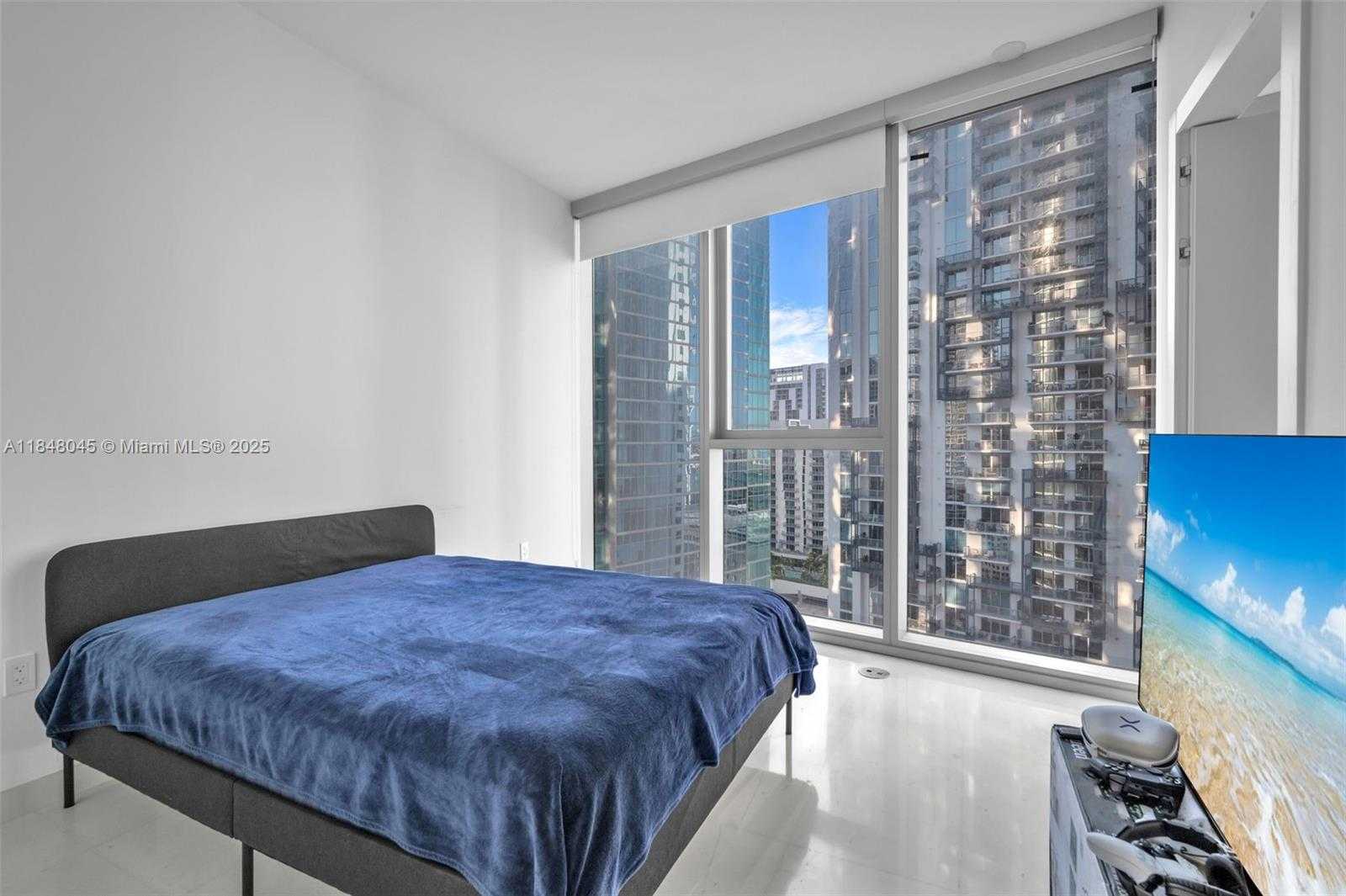 Small Image of 300 SOUTH BISCAYNE BLVD WAY #2604, Miami Number 23