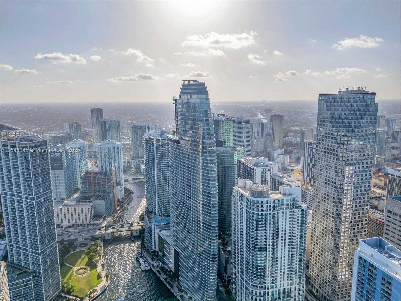 Small Image of 300 SOUTH BISCAYNE BLVD WAY #2604, Miami Number 8