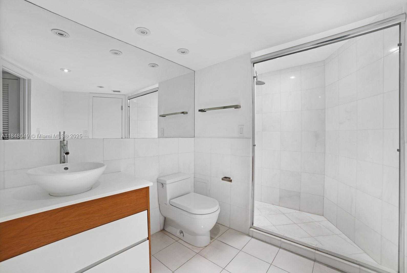 Small Image of 1121 CRANDON BLVD #F702, Key Biscayne Number 24