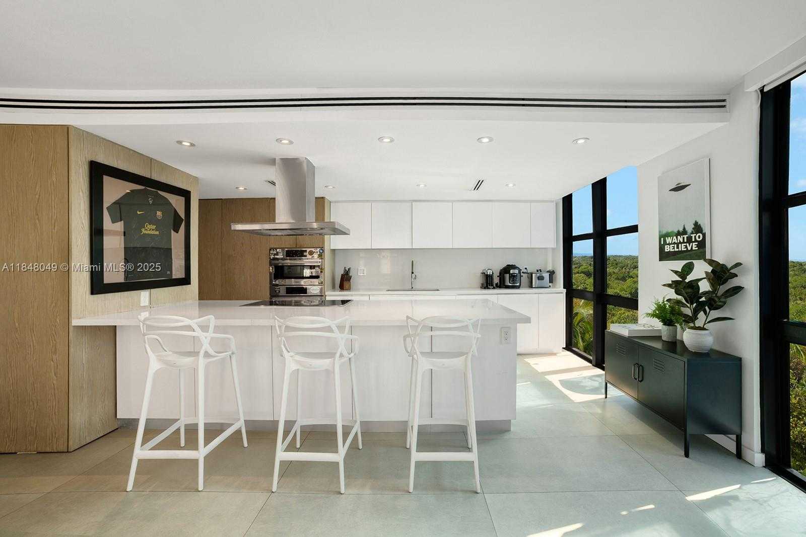 Small Image of 1121 CRANDON BLVD #F702, Key Biscayne Number 6