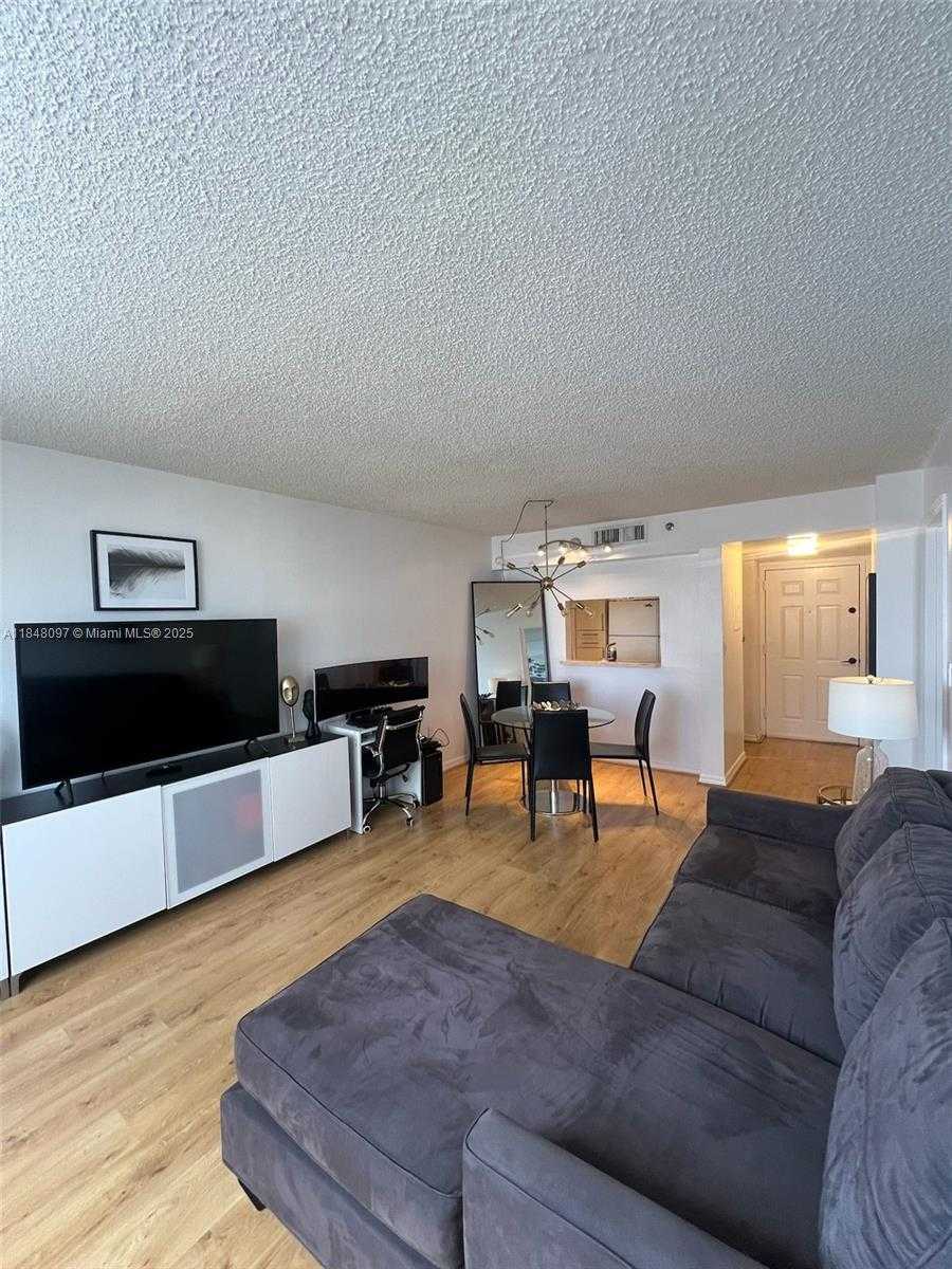 Small Image of 540 BRICKELL KEY DR #1524, Miami Number 10