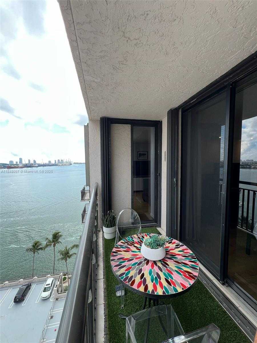 Small Image of 540 BRICKELL KEY DR #1524, Miami Number 20