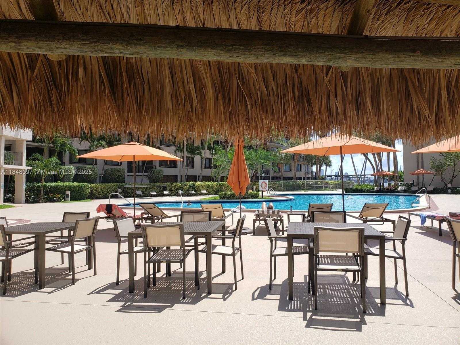 Small Image of 540 BRICKELL KEY DR #1524, Miami Number 38