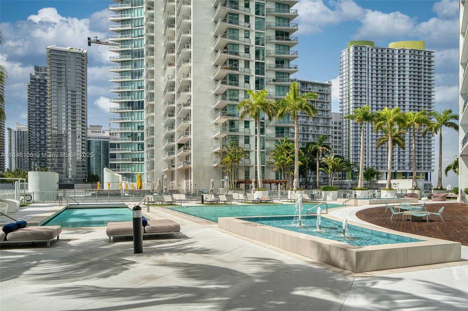 Small Image of 90 SOUTH WEST 3RD ST #TH506, Miami Number 38
